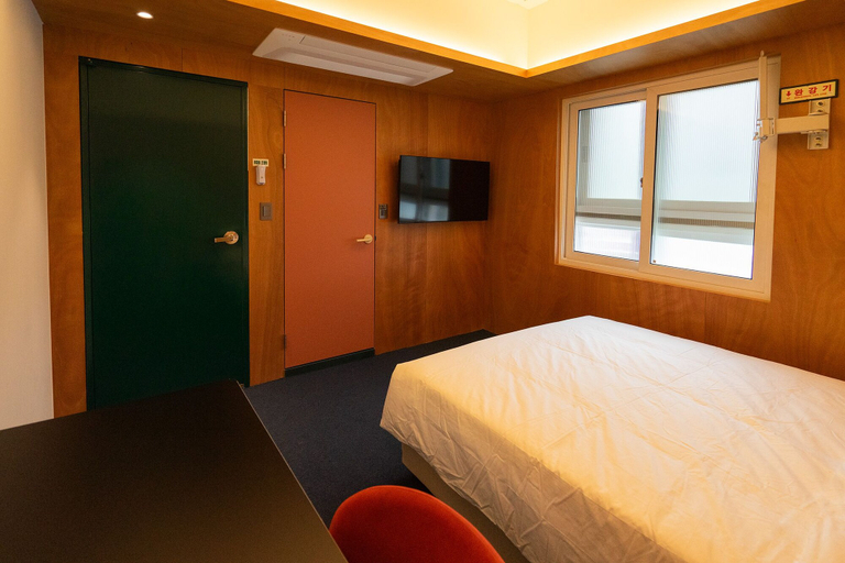 Room 3, Seojae Hotel, Iksan