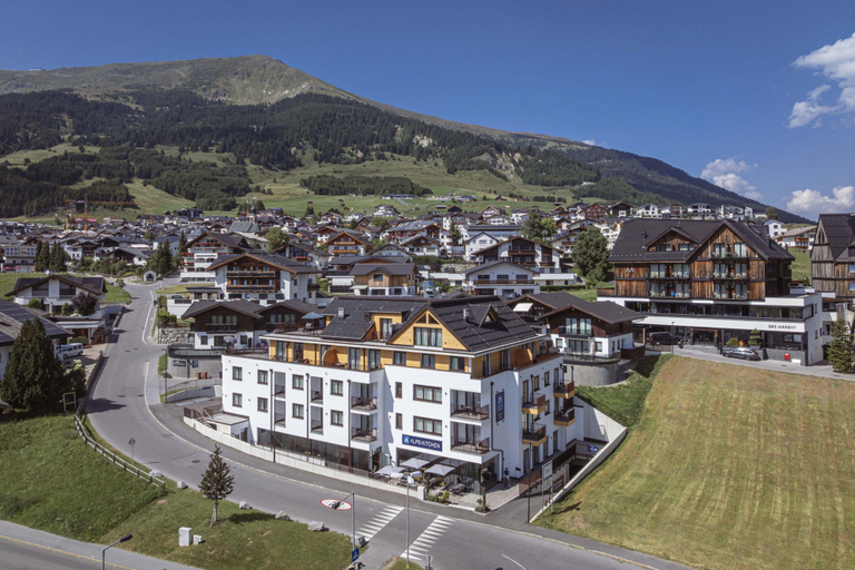 Exterior 4, Ofs_e_superiorfw_2sz_m.b._fis_2, Landeck