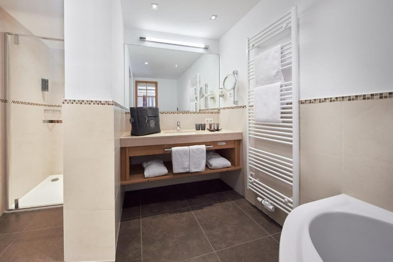 Bathroom 3, Hotel Gletscherblick, Landeck