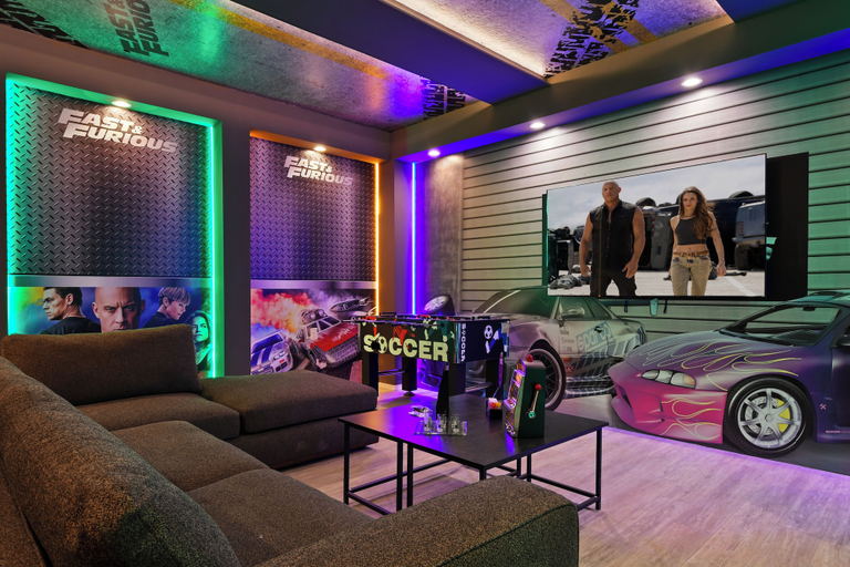 Interior 4, Top Gun Bunks + Luxe Bar & Game Room, Polk