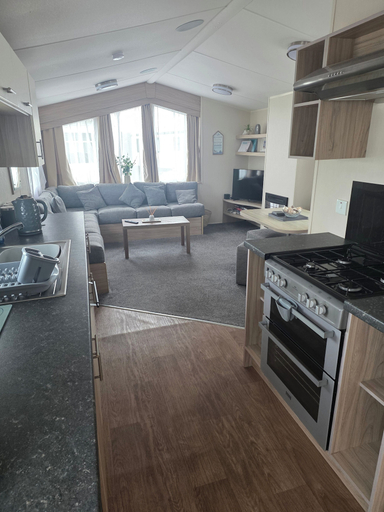 Private kitchen, Caravan Paul Sleeps 6 With Free Parking, Denbighshire