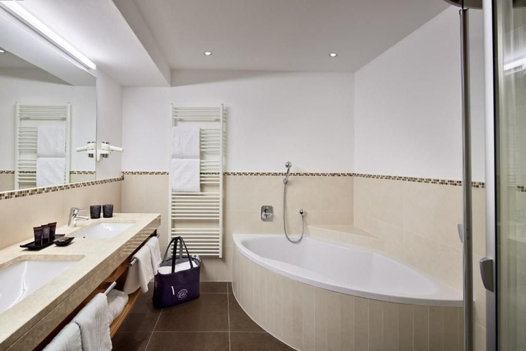 Bathroom 4, Hotel Gletscherblick, Landeck
