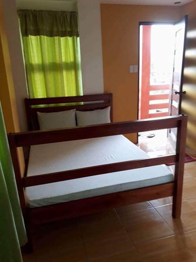Bedroom 5, North Blue Bay Inn, Baler