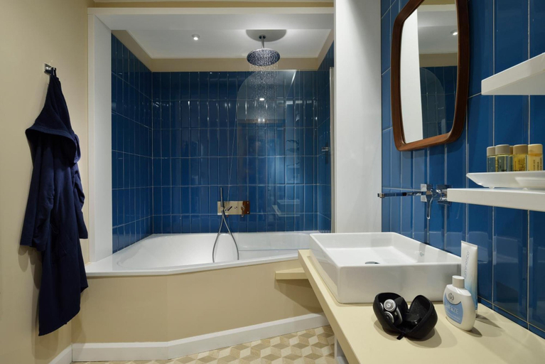 Bathroom 4, Residenza Delle Città, Milano