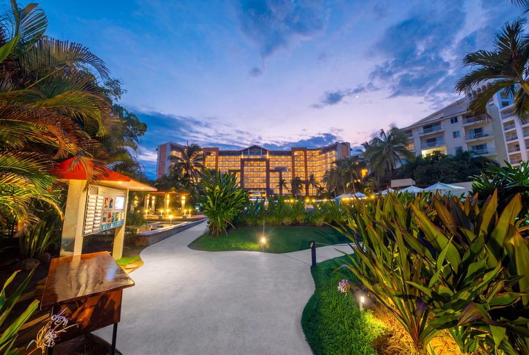 Exterior & Views 2, Krystal Grand Nuevo Vallarta, Compostela