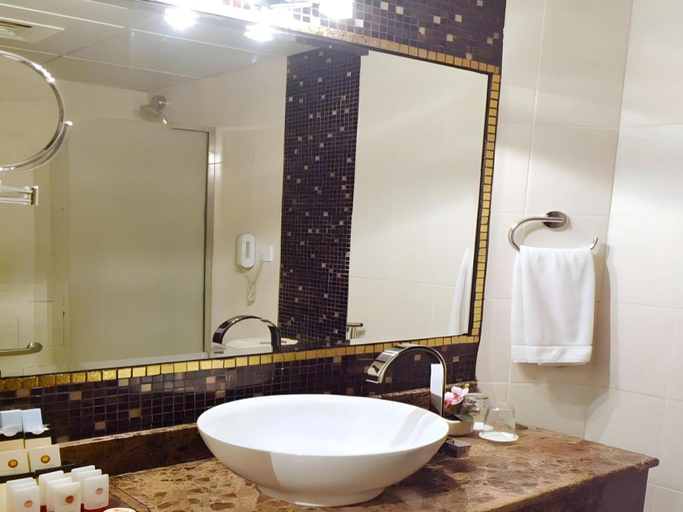 Bathroom 5, Dorus Hotel, Dubai