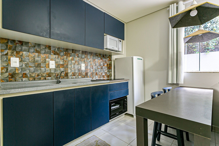 Private kitchen, Beautiful Loft Front of Lagoa da Conceicao Sdr010, Florianopolis