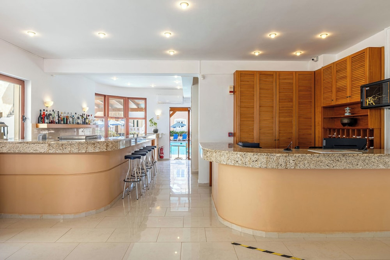 Food & Drinks, Niros Beach Apartments, Crete