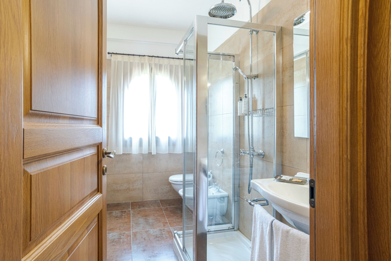 Bathroom 4, Agriturismo Il Boschetto, Monza and Brianza