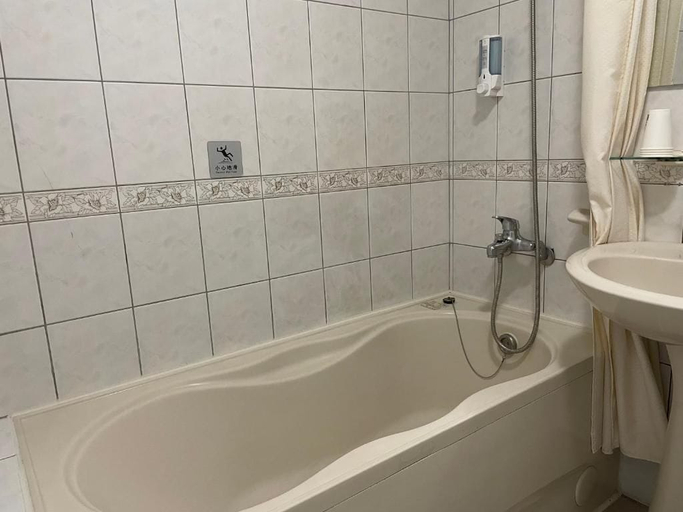 Bathroom 4, Yago Lodge, New Taipei City