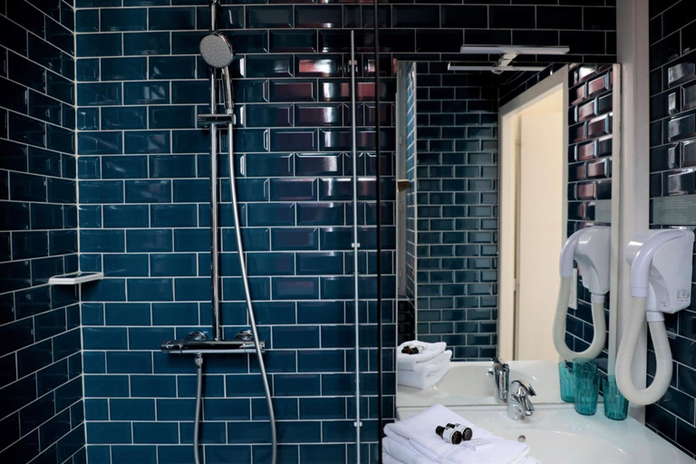 Bathroom 5, Hôtel Argia, Pyrénées-Atlantiques