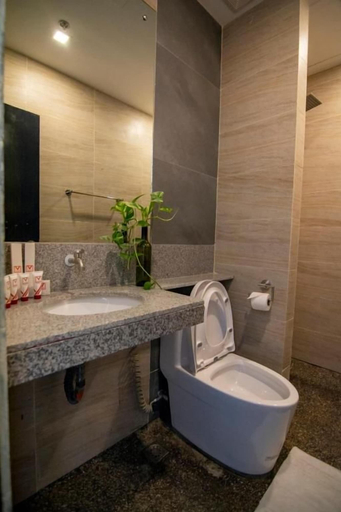 Bathroom 4, Viven Hotel, San Nicolas