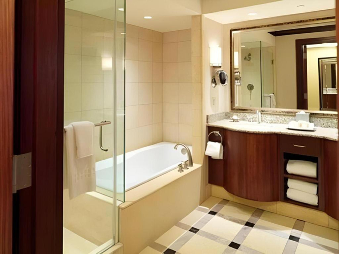Bathroom 5, Ameristar Casino Resort and Spa (St. Charles), Saint Charles