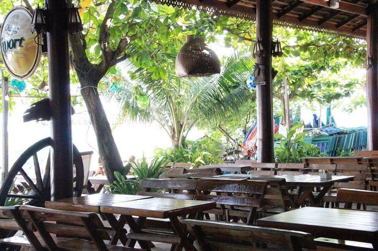 Food & Drinks 5, Guyana Saikaew, Muang Rayong