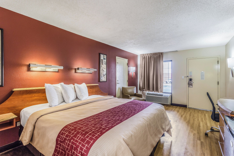Bedroom 3, Red Roof Inn Bowling Green, Warren