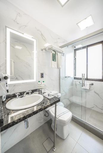 Bathroom 4, Ritz Apart Hotel, Pedro Domingo Murillo