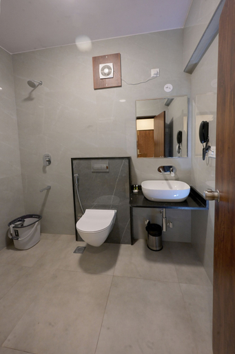Bathroom 4, Alcott Hotel & Resorts, Bangalore