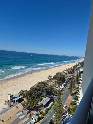 Beach 2, Surfers Chateau, Gold Coast