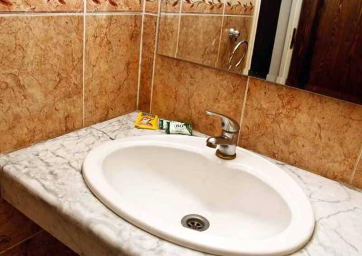 Bathroom, Stambouli, Tlemcen