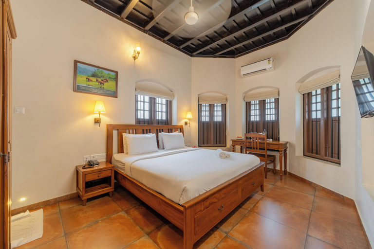 Bedroom 2, Sarada Mandiram A Heritage Hotel, Ernakulam