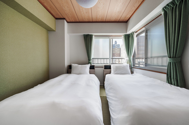 Room 2, TetiTeti, Sapporo