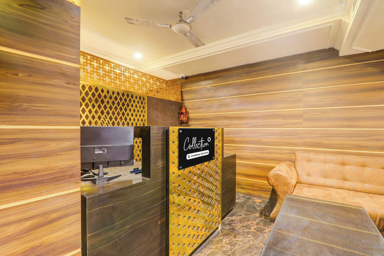 Lobby 1, Super OYO Collection O Alambagh, Lucknow