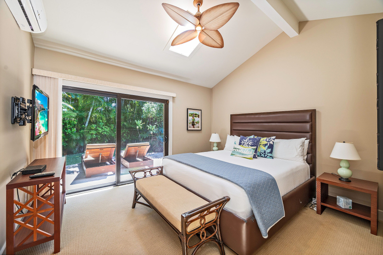 Exterior 3, Waialae Golf Estates Tranquil Home W/private Pool-exclusive Golf Course View, Honolulu