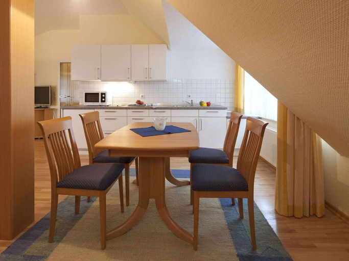 Dining 3, Tannenstrasse 7 Apt. 6, Aurich
