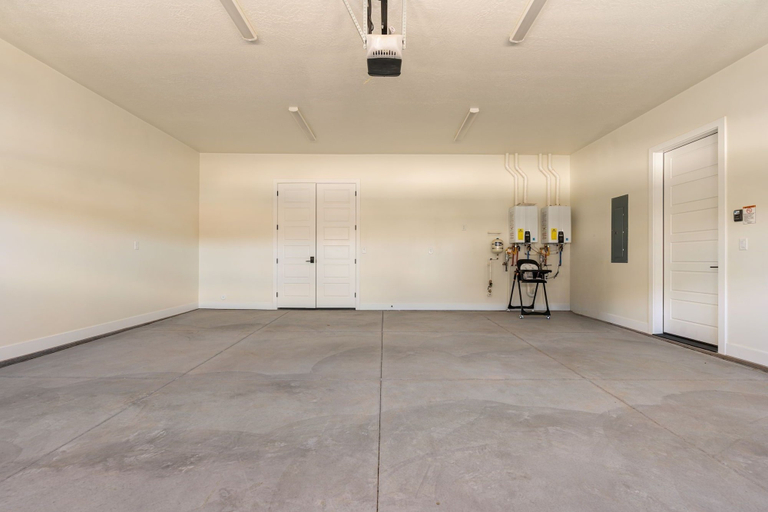 Interior 4, Red Rock Isle 7 Bedroom Townhouse, Washington