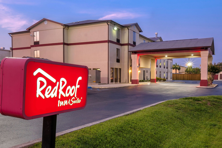 Exterior & Views 2, Red Roof Inn & Suites Mobile SW – I-10, Mobile