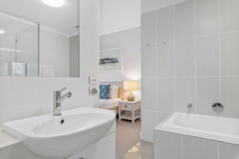 Bathroom 4, Mirra Chana, Maroochy - Mooloolaba