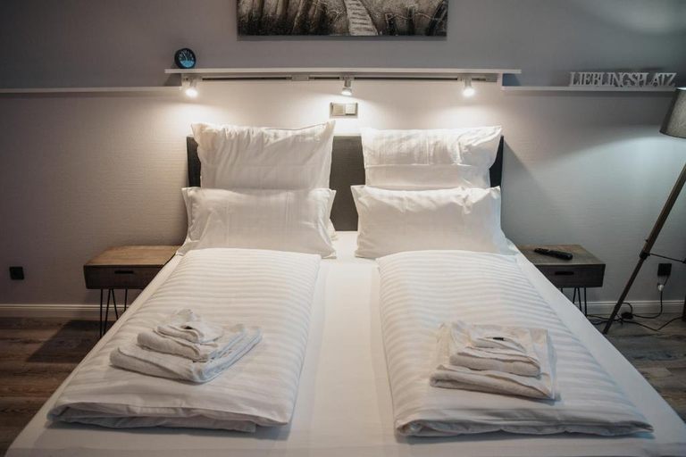 Bedroom 2, Hotel Restaurant Christian Iv, Steinburg
