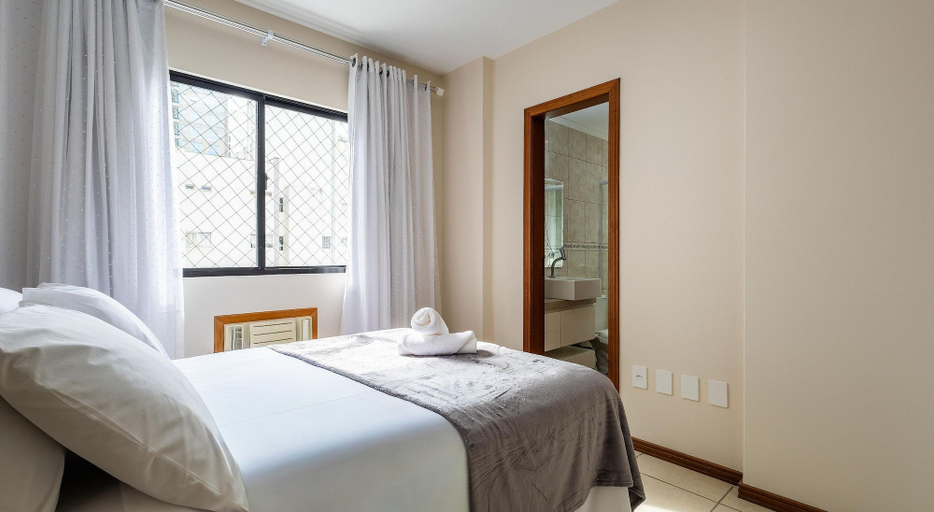 Room 2, Apt one Block From the Beach With Barbecue Esa0304, Balneário Arroio do Silva