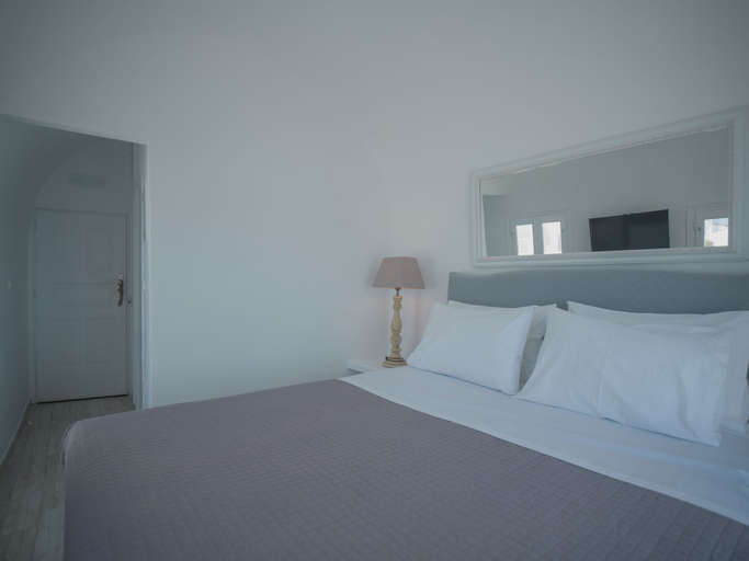 Bedroom 5, Anemos Cave Suites, South Aegean