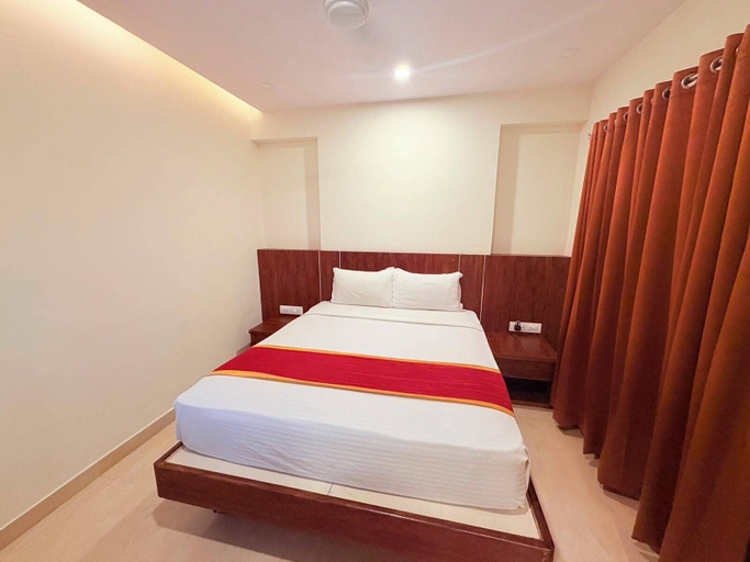 Bedroom 3, Alcott Hotel & Resorts, Bangalore