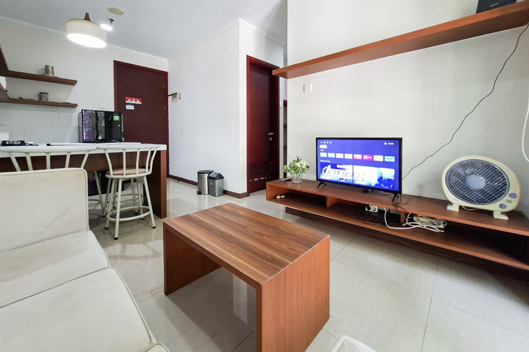 Television, Cozy Stay 3Br At Asatti Apartment, South Tangerang