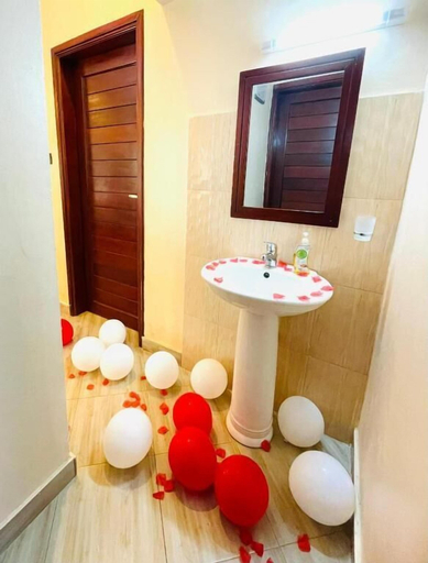Bathroom 4, Kili Palladium Homes Apartments - Soweto, Moshi Urban