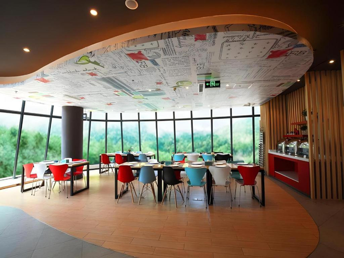 Food & Drinks 5, Ibis Ya An Langqiao, Ya'an