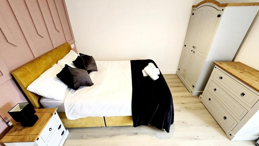 Room 3, City centre 2 Bed & 2 Bath Apartment., Leicester