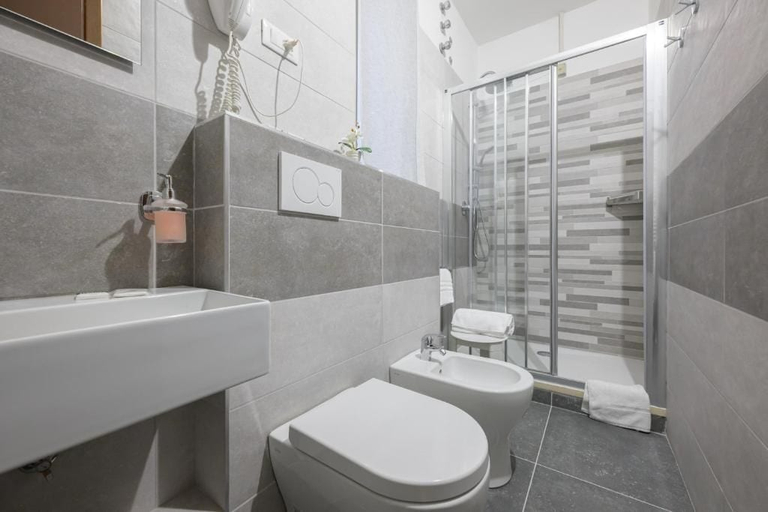 Bathroom 4, Affittacamere Berzi, Trieste