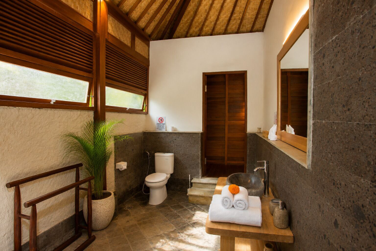 Bathroom 4, Ubud 1BR Villa Wooden Resort Sahadewa, Gianyar