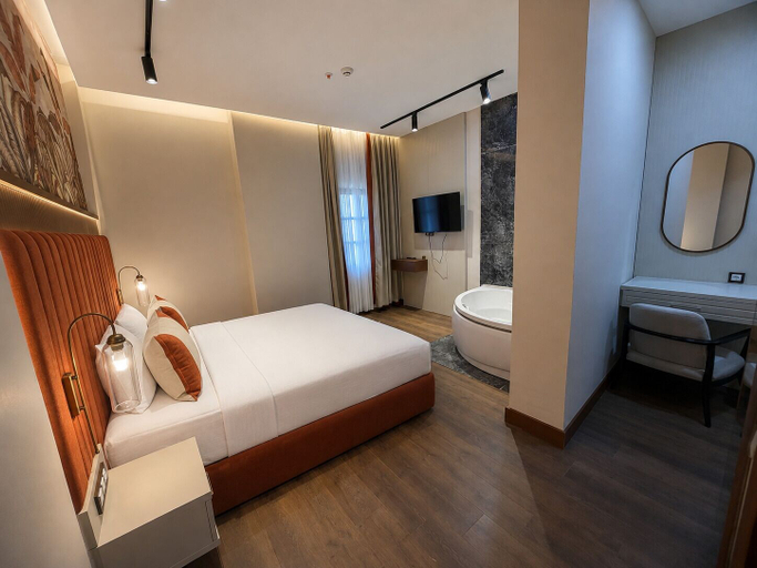 Room 2, Ahura Otel, Merkez