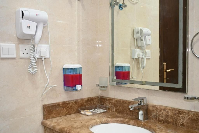 Bathroom, SALSBIL AL ALMASI HOTEL, Al Madinah Al Munawwarah