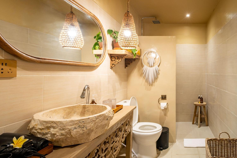 Bathroom 2, Villa Julie & Villa Sydney, Seminyak - 2 Bedroom Modern Pool Villas!, Badung