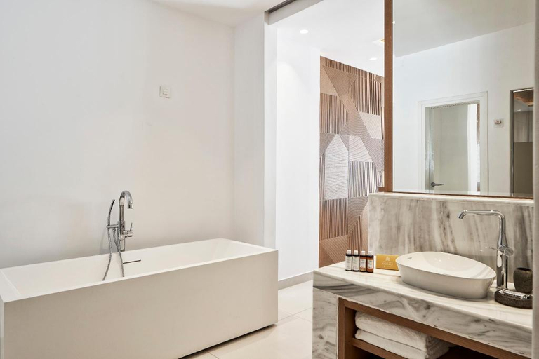 Bathroom 5, Myconian Korali Relais & Chateaux, South Aegean