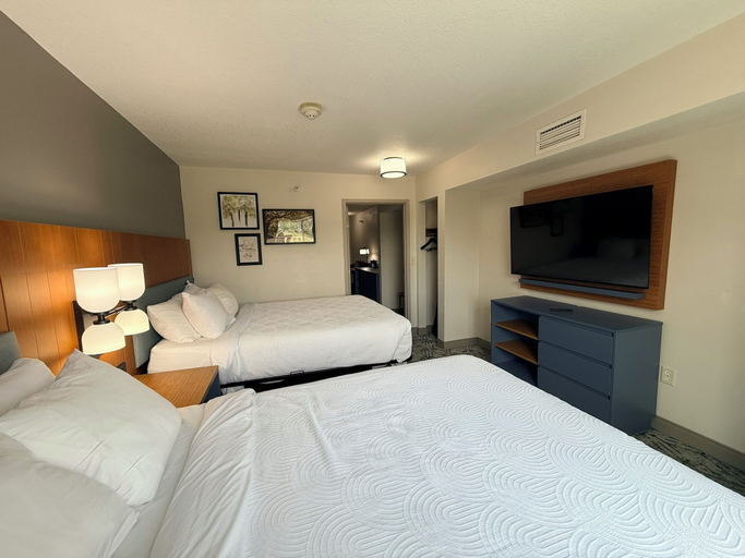 Bedroom 4, Country Inn & Suites by Radisson, Lima, Allen