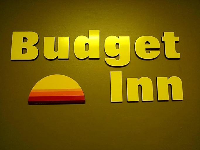 Others 4, Budget Inn Ontario, Wayne