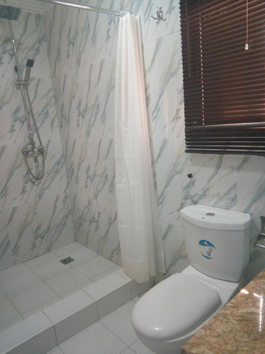 Bathroom 3, Lukeville Suites, Bwari