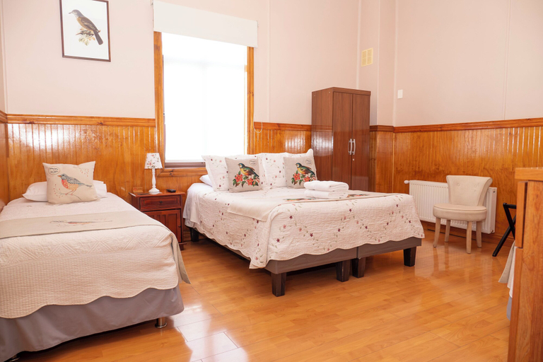 Room 3, Hotel Albatros, Magallanes