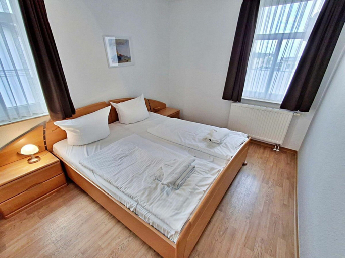 Room 2, House by the spa Park, Vorpommern-Greifswald